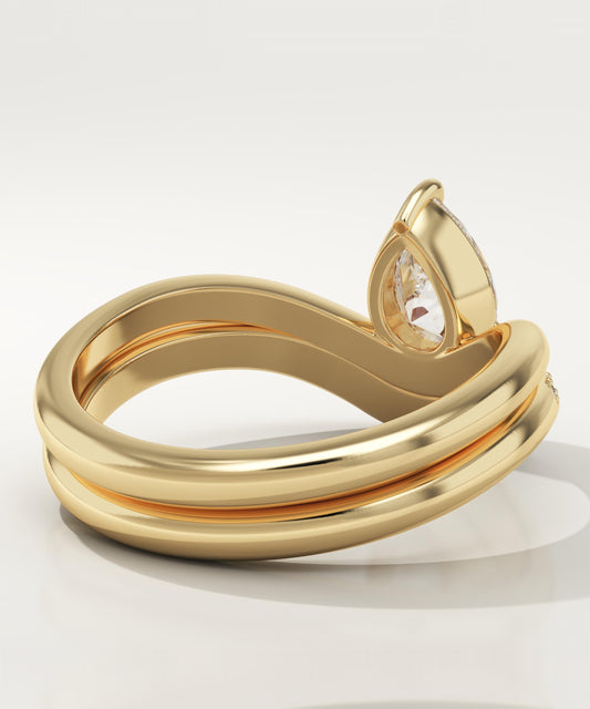 Pear Cut Solitaire Lab-Grown Diamond Bridal Set