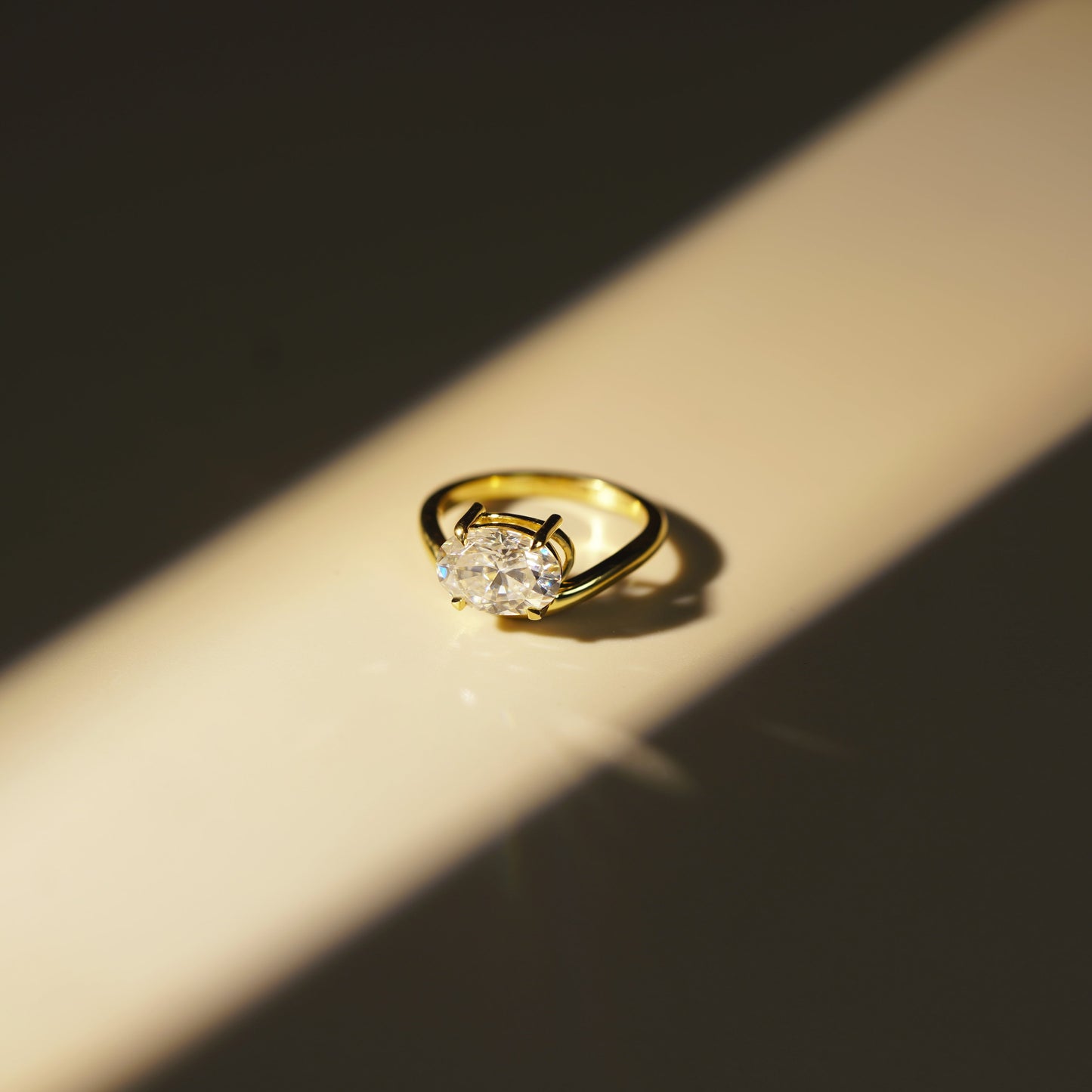 Oval Cut Solitaire Lab-Grown Diamond Engagement Ring