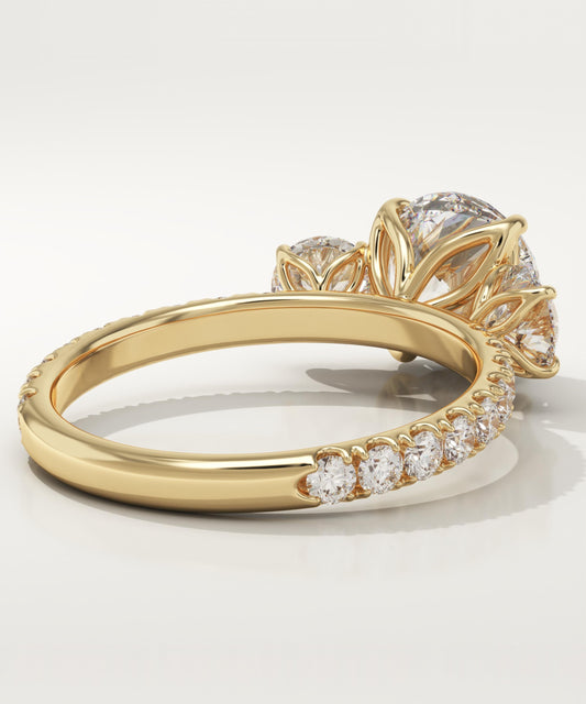 1.5 CT Round Cut Three Stone Moissanite Engagement Ring