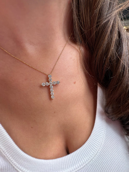 1.8 TCW Round Lab-Grown Diamond Cross Necklace 4