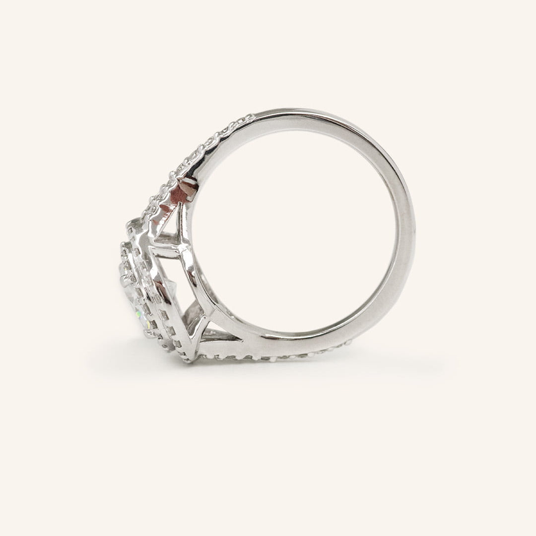 1 CT Round Cut Double Halo Lab-Grown Diamond Engagement Ring 2