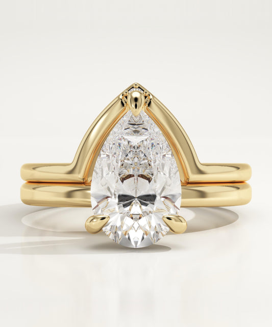 Pear Cut Solitaire Lab-Grown Diamond Bridal Set