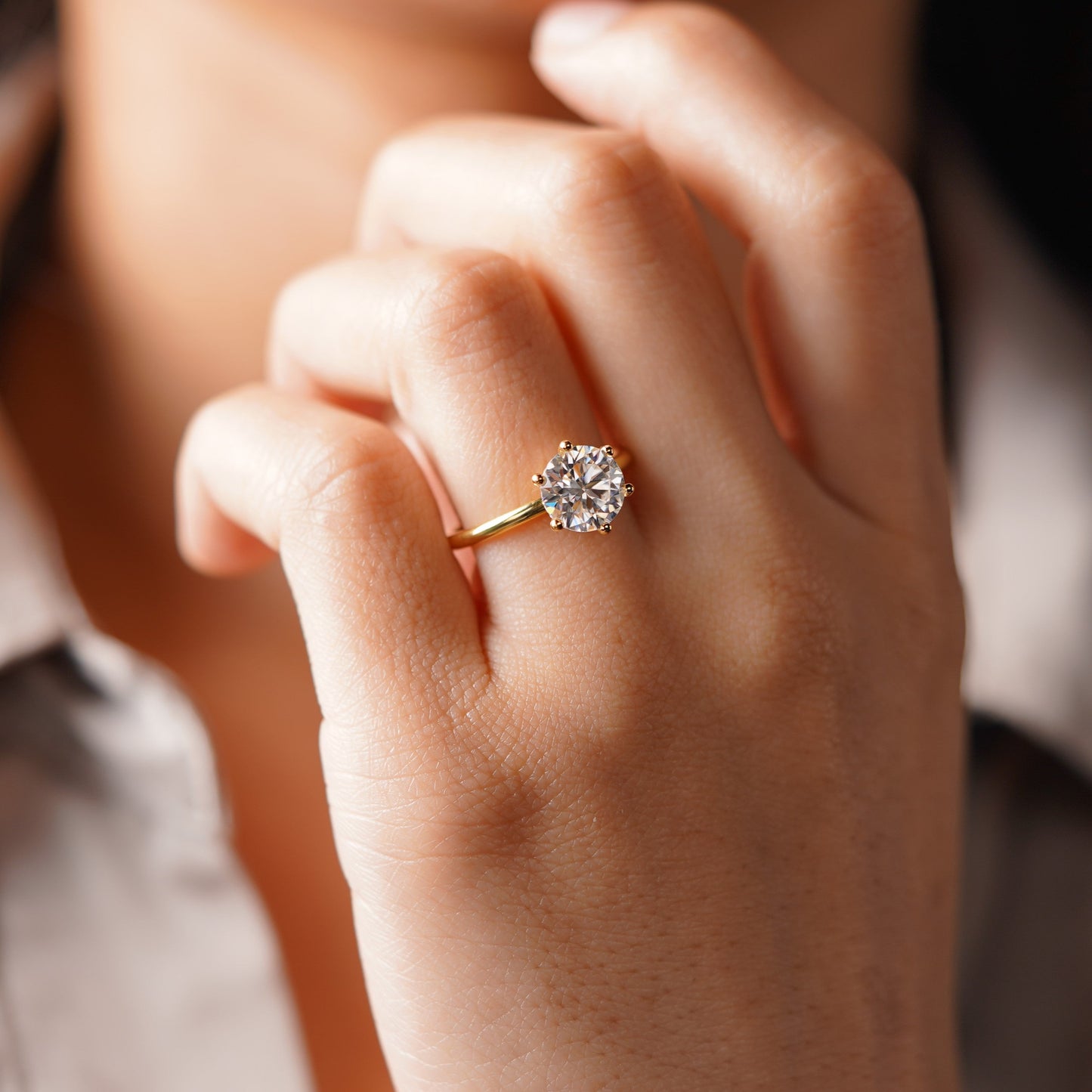 Round Cut Solitaire Lab-Grown Diamond Engagement Ring