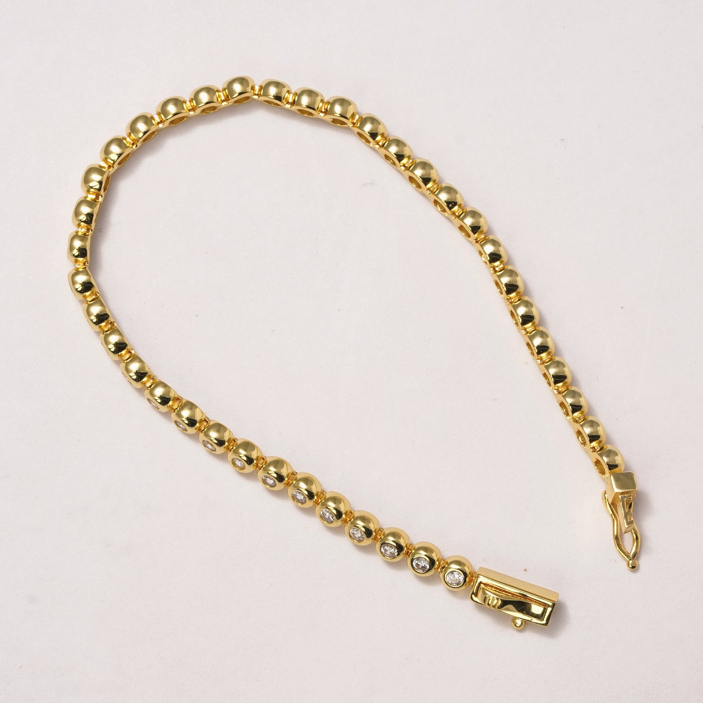 G010