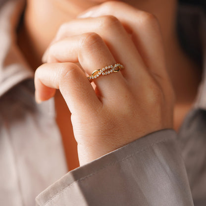 0.16 TCW Round Lab-Grown Diamond Twisted Wedding Band