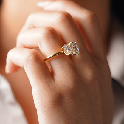 3.5 TCW Oval Cut Toi Et Moi Lab-Grown Diamond Engagement Ring
