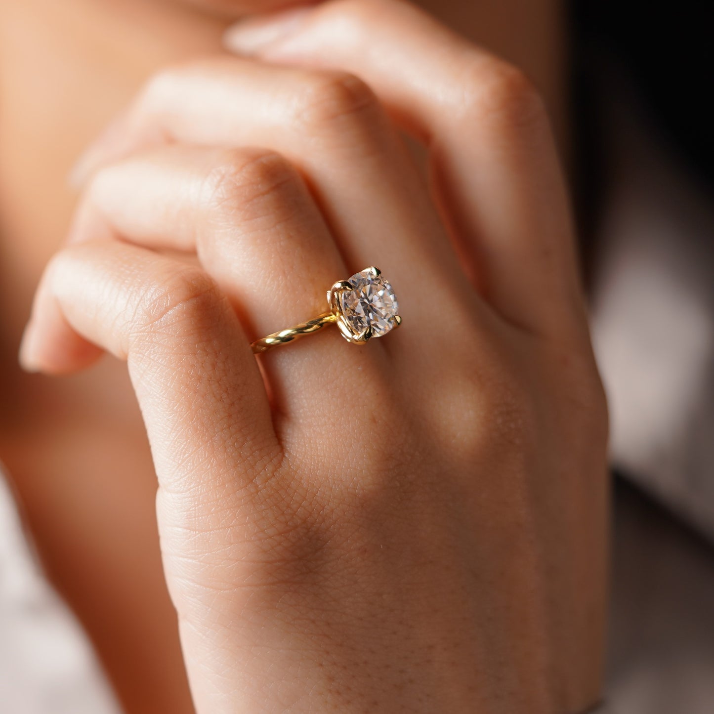 Round Cut Twisted Shank Lab-Grown Diamond Engagement Ring
