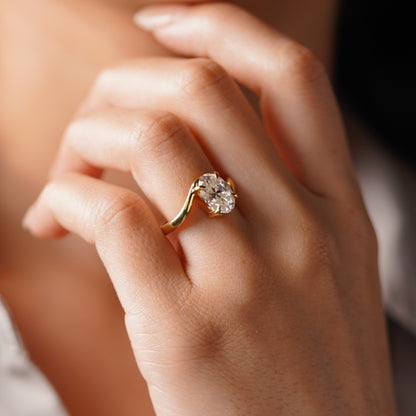 Oval Cut Swirl Lab-Grown Diamond Engagement Ring