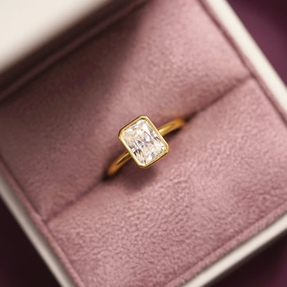 Radiant Cut Bezel Lab-Grown Diamond Engagement Ring