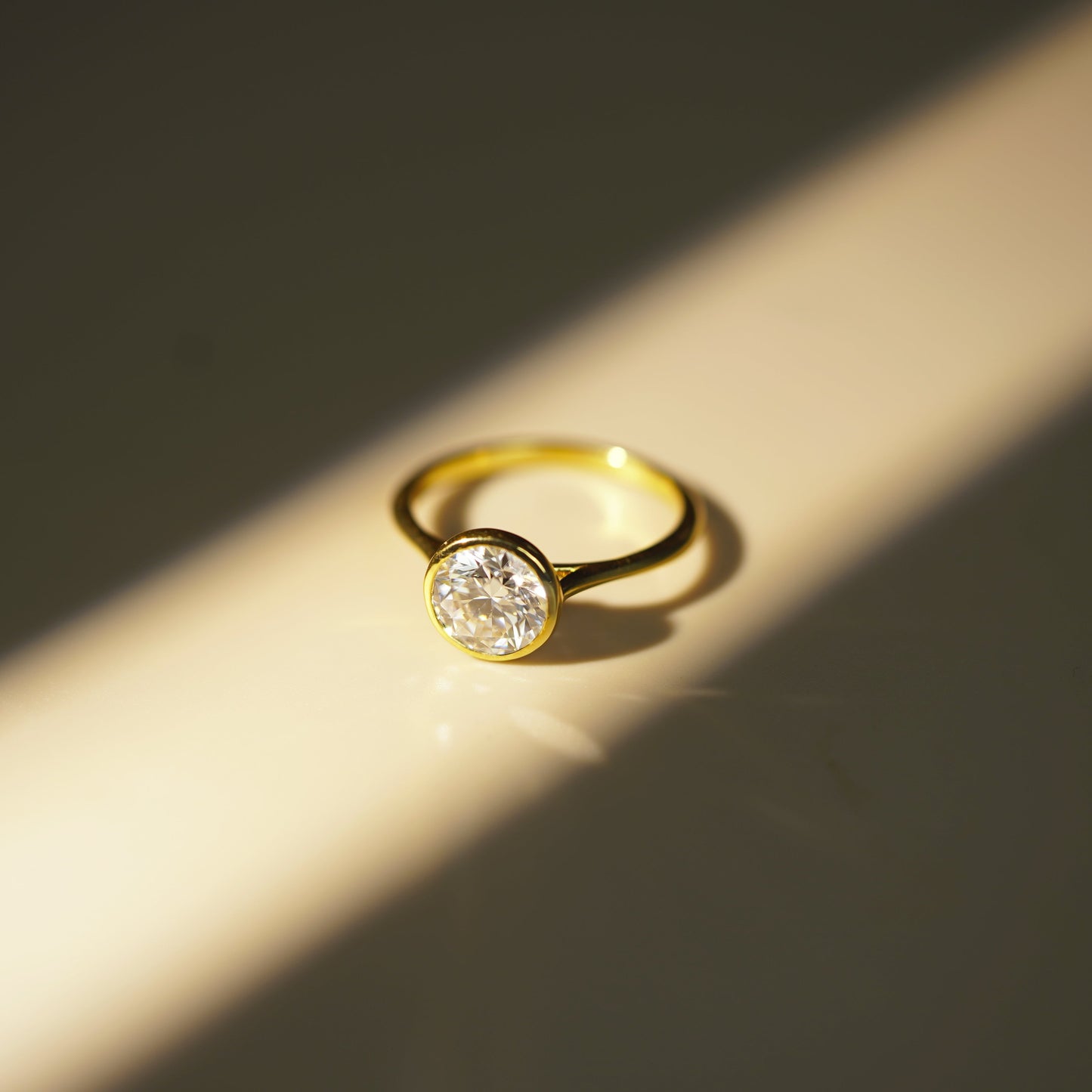 Round Cut Bezel Lab-Grown Diamond Engagement Ring