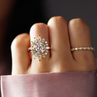 Round Cut Cluster Lab-Grown Diamond Engagement Ring