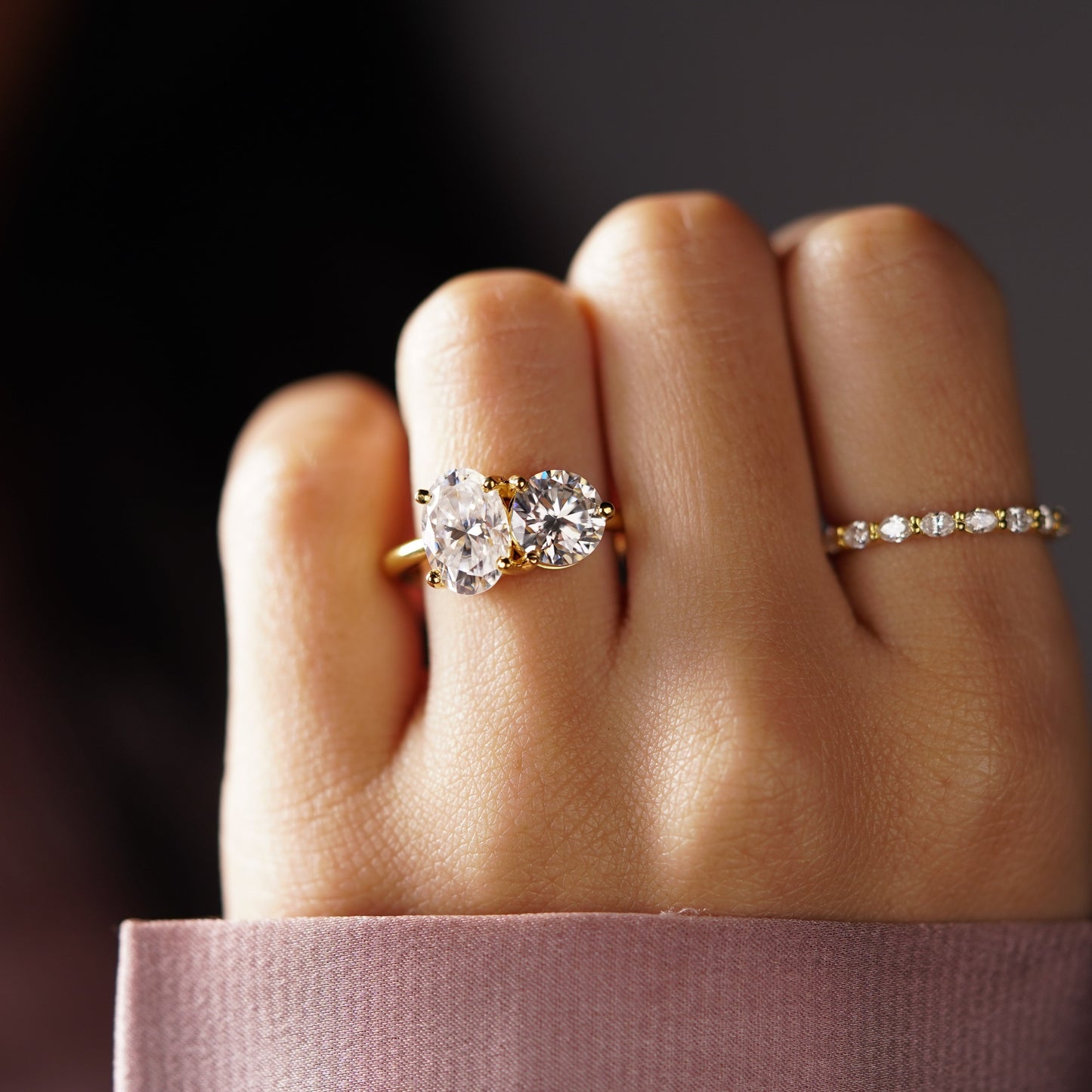 4 TCW Oval & Round Cut Toi Et Moi Lab-Grown Diamond Engagement Ring