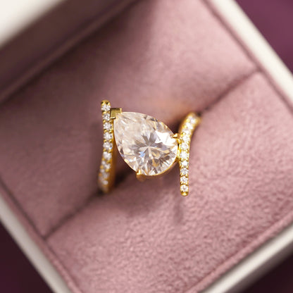Pear Cut Twisted Pave Lab-Grown Diamond Engagement Ring
