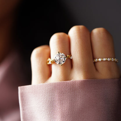 Round Cut Twig Lab-Grown Diamond Engagement Ring