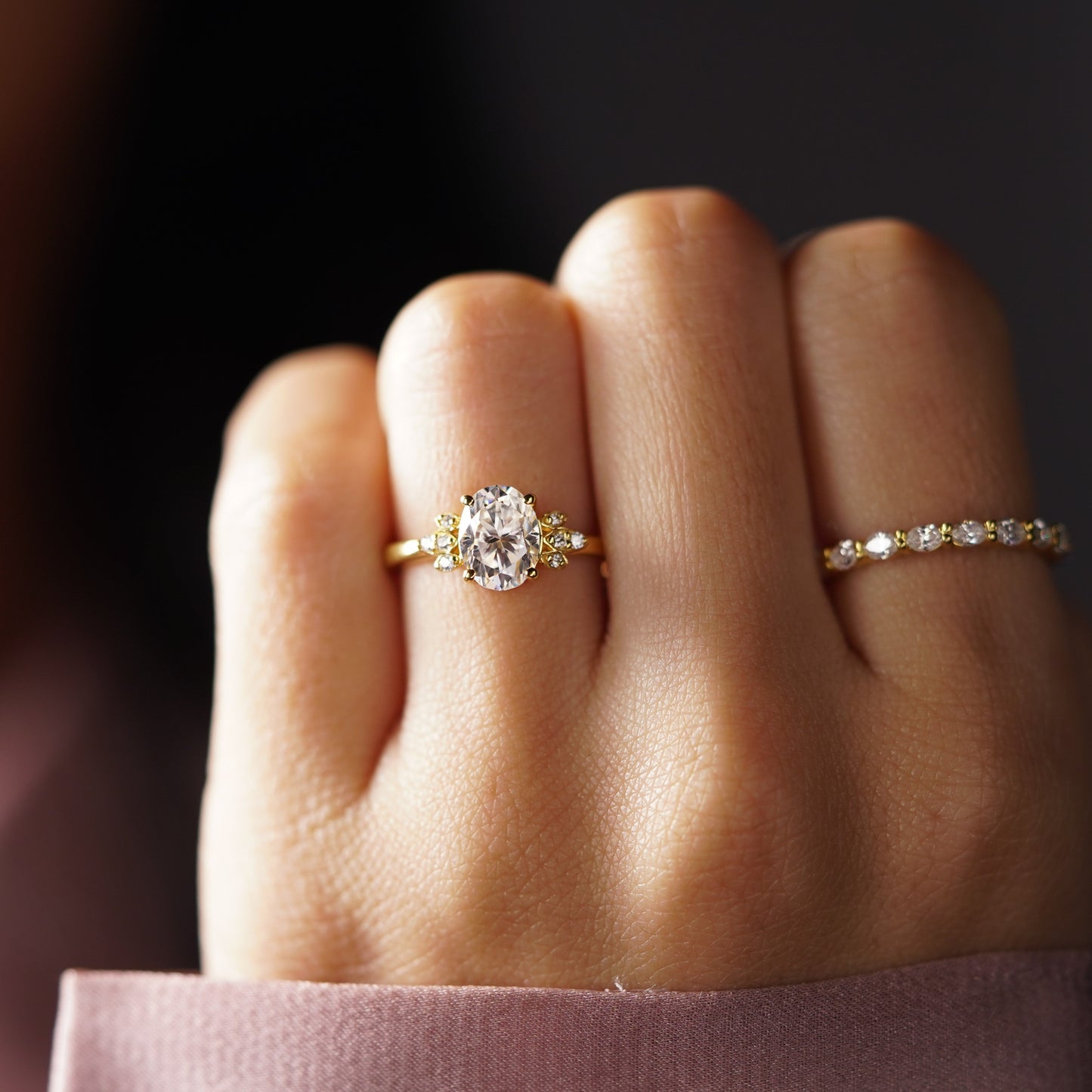 Oval Cut Cluster Lab-Grown Diamond Engagement Ring