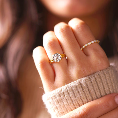 Round Cut Solitaire Split Shank Lab-Grown Diamond Engagement Ring