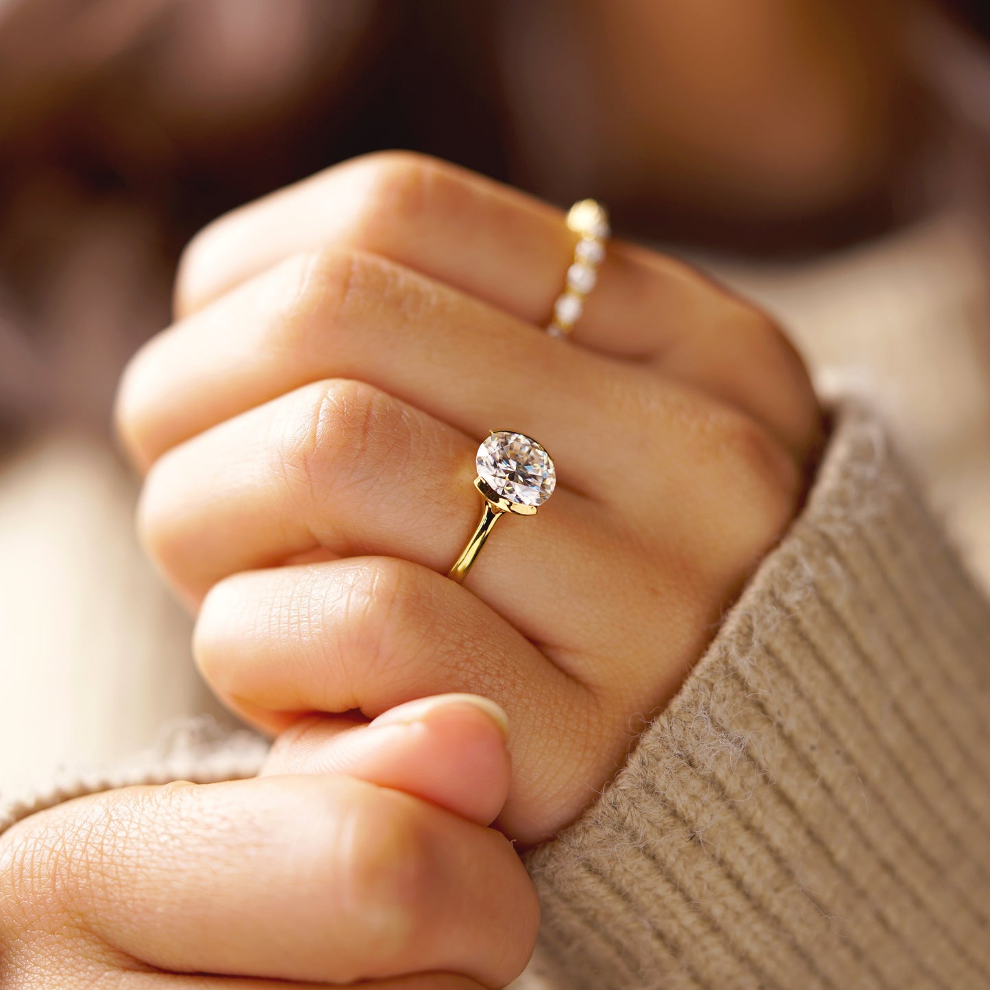 Round Cut Half Bezel Lab-Grown Diamond Engagement Ring