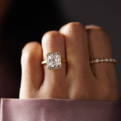 Radiant Cut Halo Lab-Grown Diamond Engagement Ring