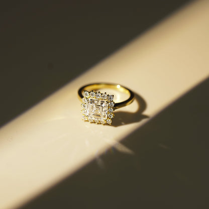 Asscher Cut Halo Lab-Grown Diamond Engagement Ring