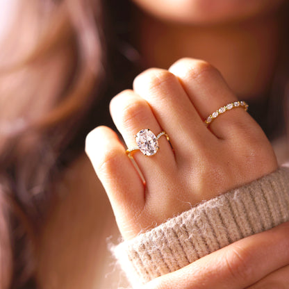 Oval Cut V Shaped Pave Lab-Grown Diamond Engagement Ring