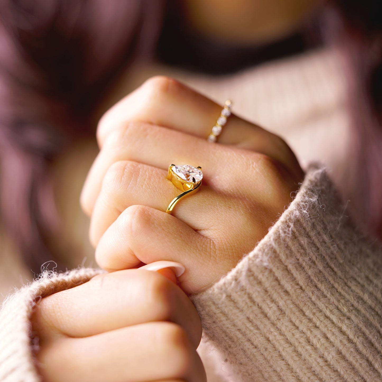 Pear Cut Curved Lab-Grown Diamond Engagement Ring