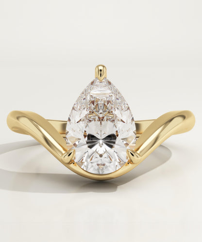 Pear Cut Curved Lab-Grown Diamond Engagement Ring