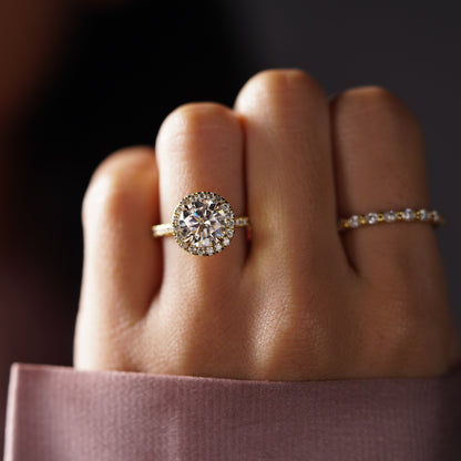 Round Cut Halo & Pave Lab-Grown Diamond Engagement Ring