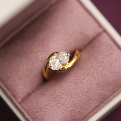 Oval Cut Solitaire Lab-Grown Diamond Engagement Ring