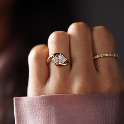 Pear Cut Solitaire Lab-Grown Diamond Engagement Ring
