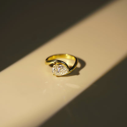 Pear Cut Solitaire Lab-Grown Diamond Engagement Ring