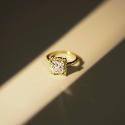 Princess Cut Halo & Pave Cathedral Lab-Grown Diamond Engagement Ring
