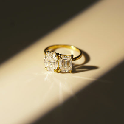4.5 TCW Emerald & Oval Cut Toi Et Moi Lab-Grown Diamond Engagement Ring