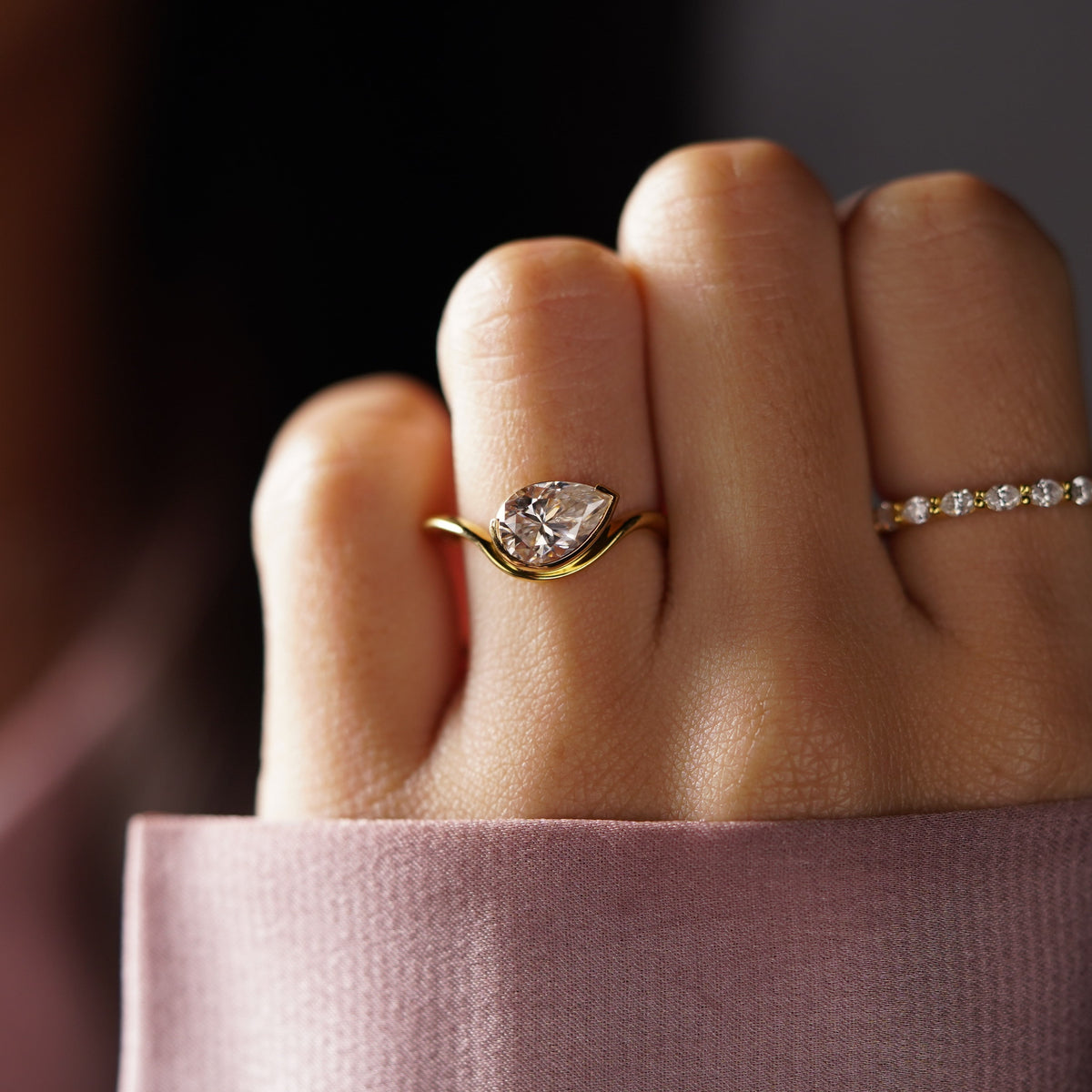 Pear Cut Half Bezel Waved Lab-Grown Diamond Engagement Ring