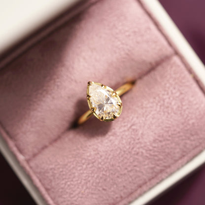 Pear Cut Solitaire Lab-Grown Diamond Engagement Ring