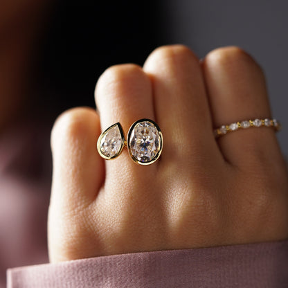 4.25 TCW Oval & Pear Cut Toi Et Moi Lab-Grown Diamond Engagement Ring