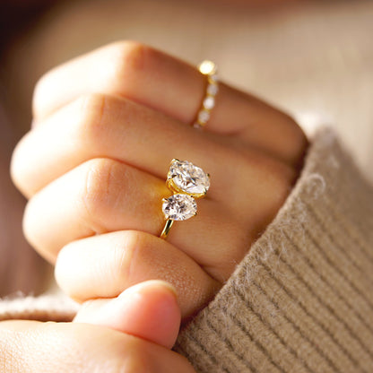 3.5 TCW Oval Cut Toi Et Moi Lab-Grown Diamond Engagement Ring