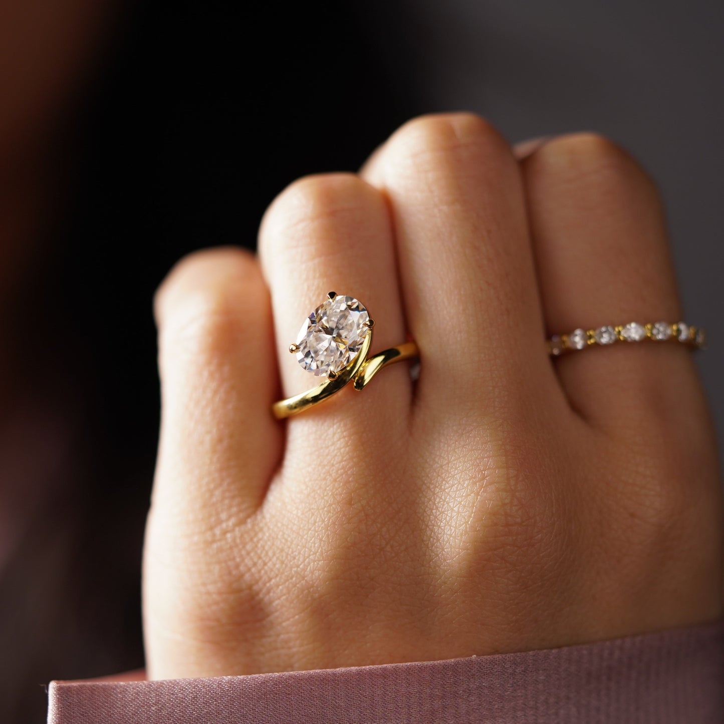 Oval Cut Solitaire Lab-Grown Diamond Engagement Ring