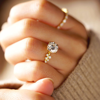 Round Cut Cluster Lab-Grown Diamond Engagement Ring