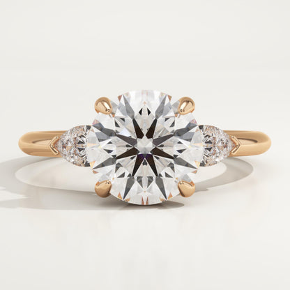 2 CT Round Cut Three Stone Moissanite Engagement Ring