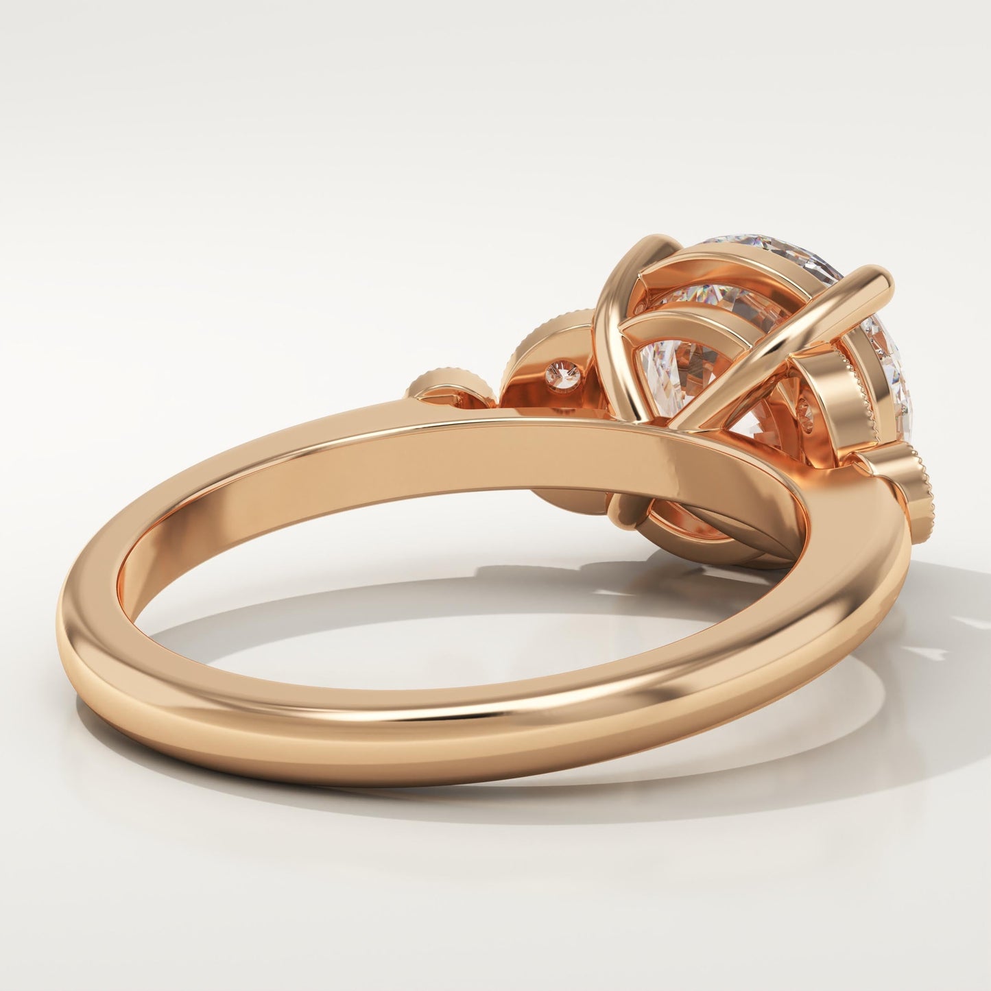 Round Cut Vintage Art Deco Lab-Grown Diamond Engagement Ring