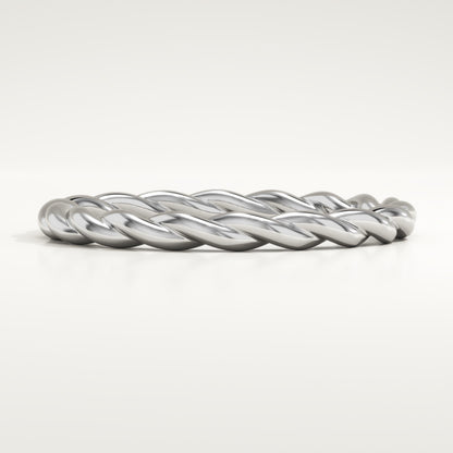 Twisted Shank Wedding Band
