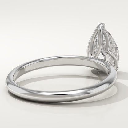 1.5 CT Pear Cut Solitaire Moissanite Engagement Ring