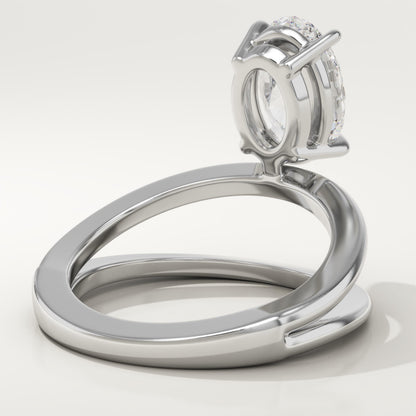 Oval Cut Solitaire Lab-Grown Diamond Engagement Ring