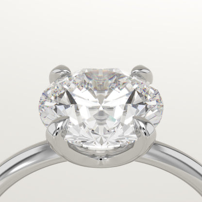2 CT Round Cut Solitaire Moissanite Engagement Ring