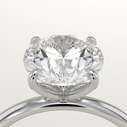 2 CT Round Cut Solitaire Moissanite Engagement Ring