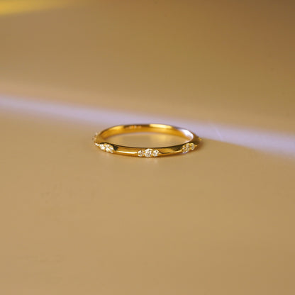 0.09 TCW Round Lab-Grown Diamond Flush Setting Wedding Band