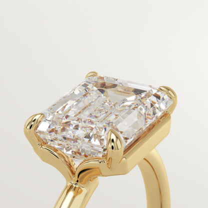 2 CT Emerald Cut Solitaire Moissanite Engagement Ring