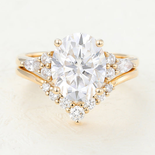 3.0 CT Oval Moissanite Cluster Bridal Ring Set