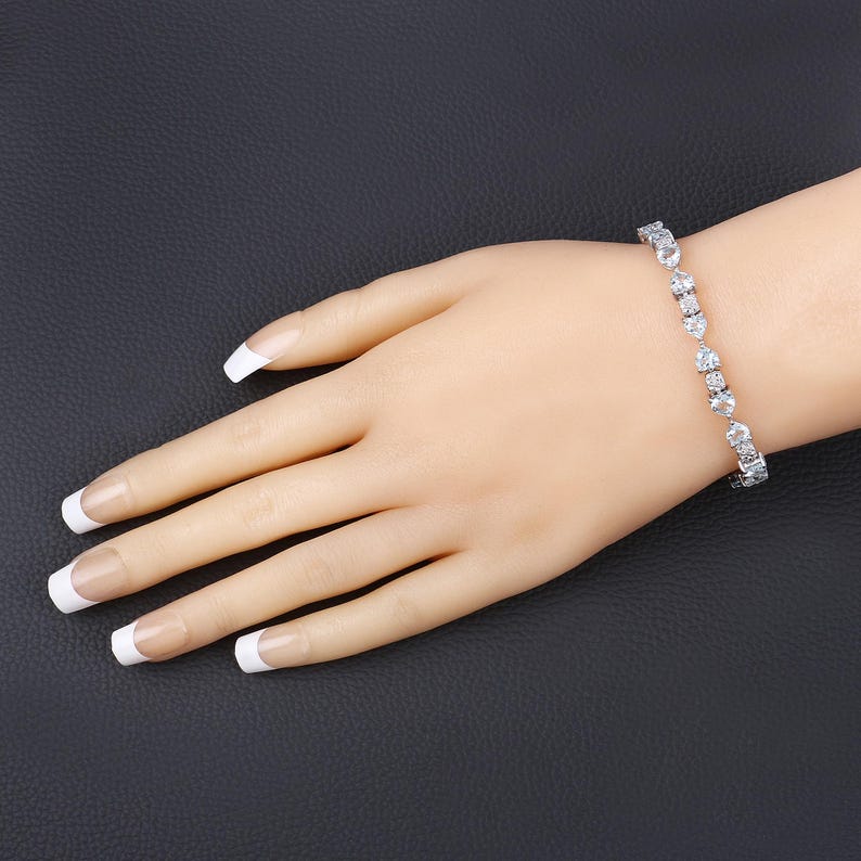 7.26 TCW Heart Shaped March-Aquamarine Birthstone Bracelet 4