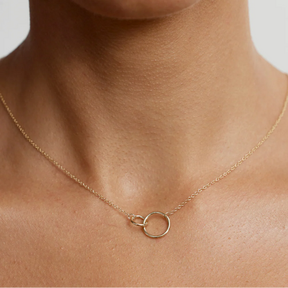 Interlinked Circle Necklace
